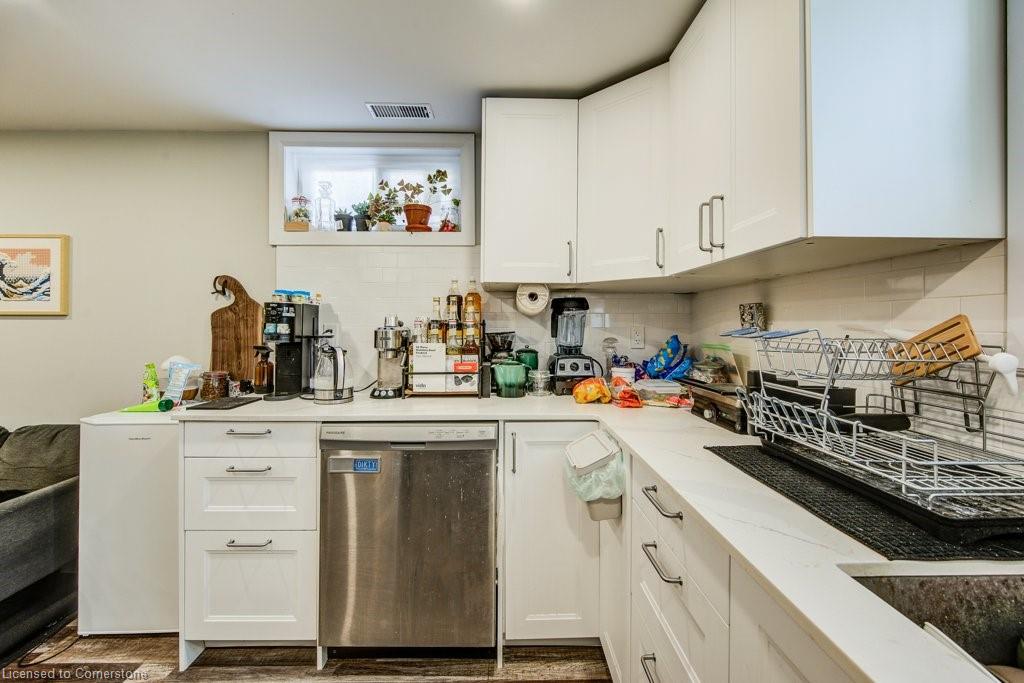124 Alison Avenue Property Photo 35