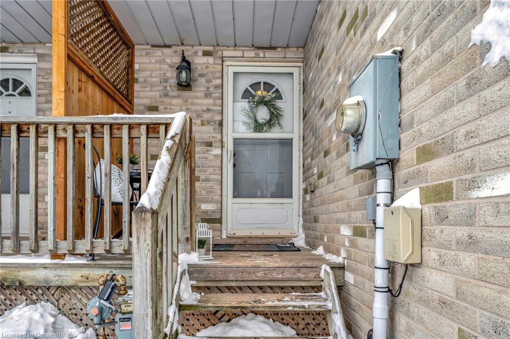4810 John Street Street Property Photo 2