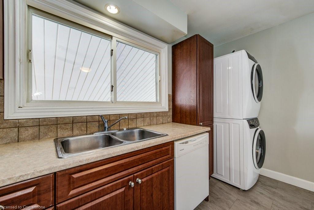 124 Alison Avenue Property Photo 18