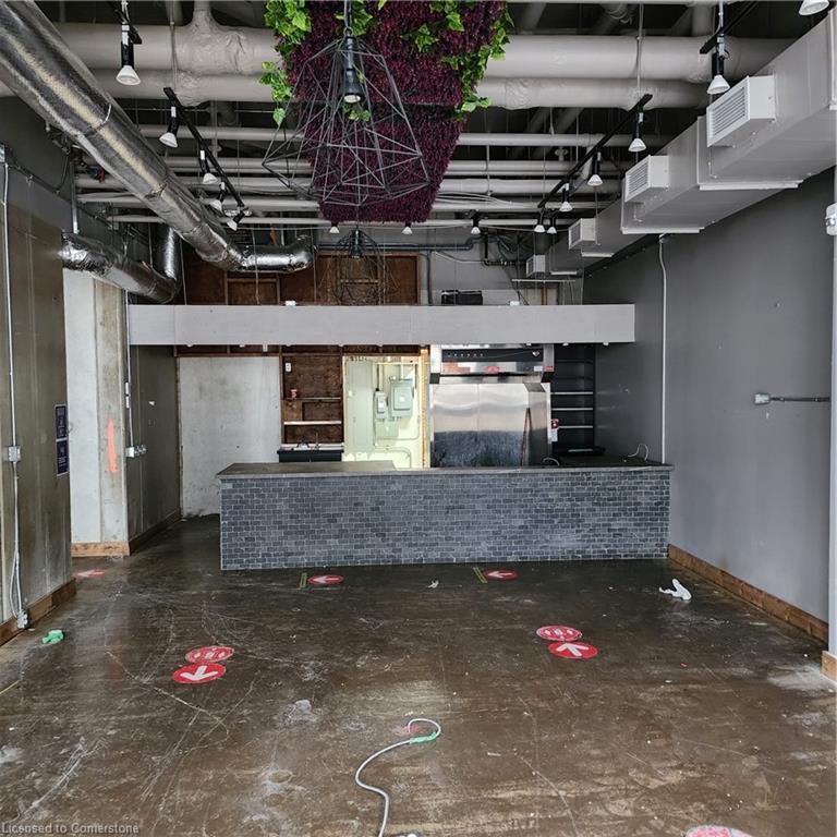 915-130 Columbia Street W Property Photo 3