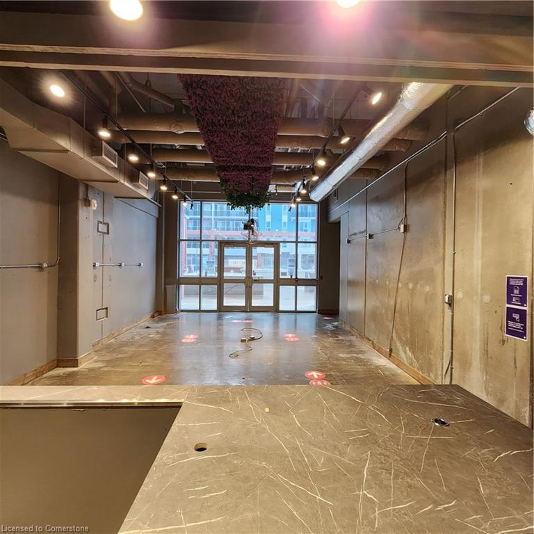 915-130 Columbia Street W Property Photo 6