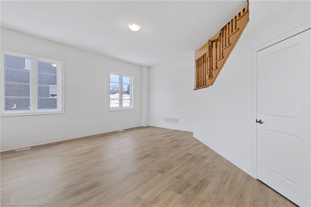 117 Rowe Street Property Photo 9