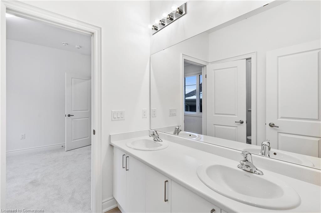 117 Rowe Street Property Photo 47