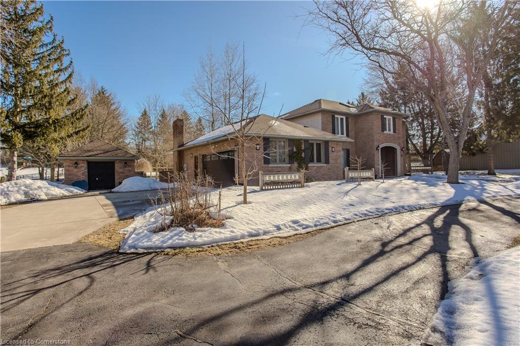 10 Karendale Crescent Property Photo