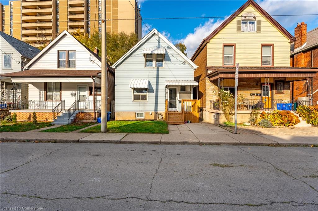 27 Harvey Street Property Photo 2