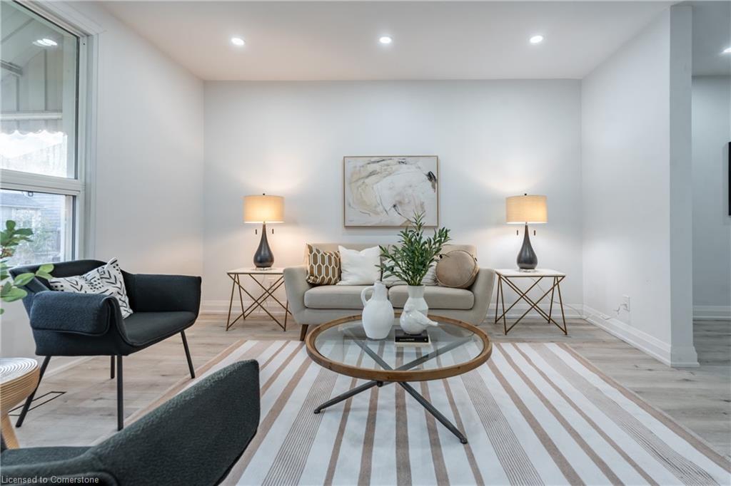 27 Harvey Street Property Photo 8