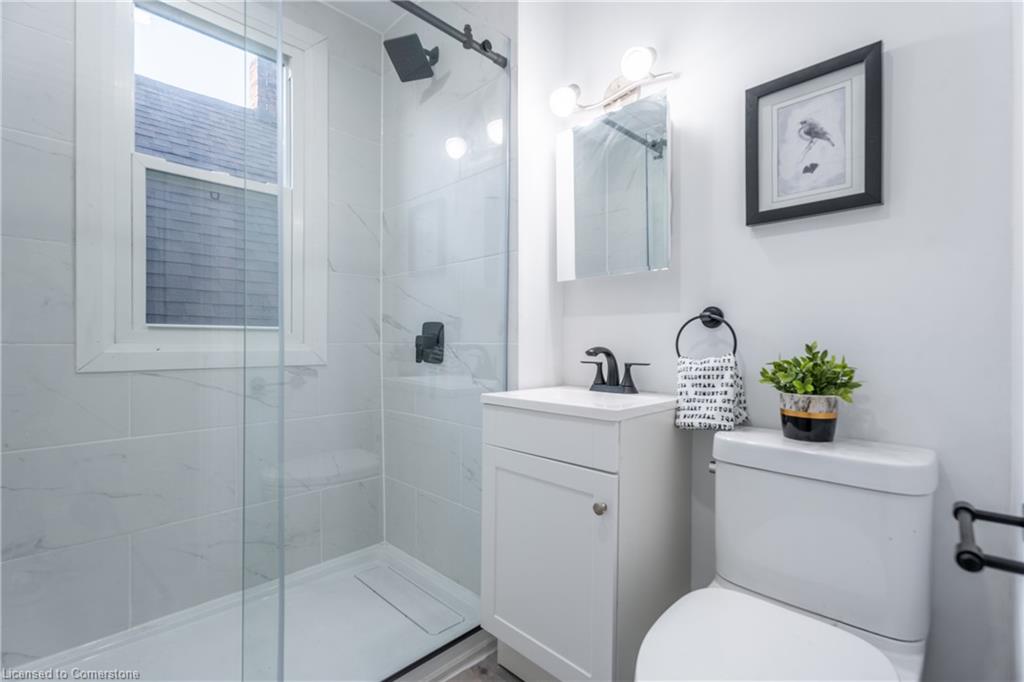 27 Harvey Street Property Photo 25