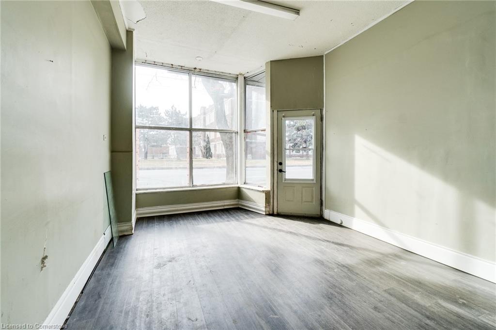 1325 Main Street E Property Photo 6