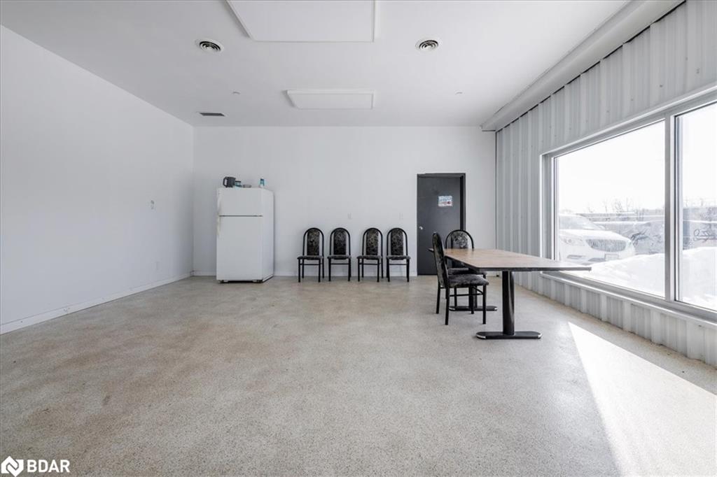 65 Welham Road Property Photo 3