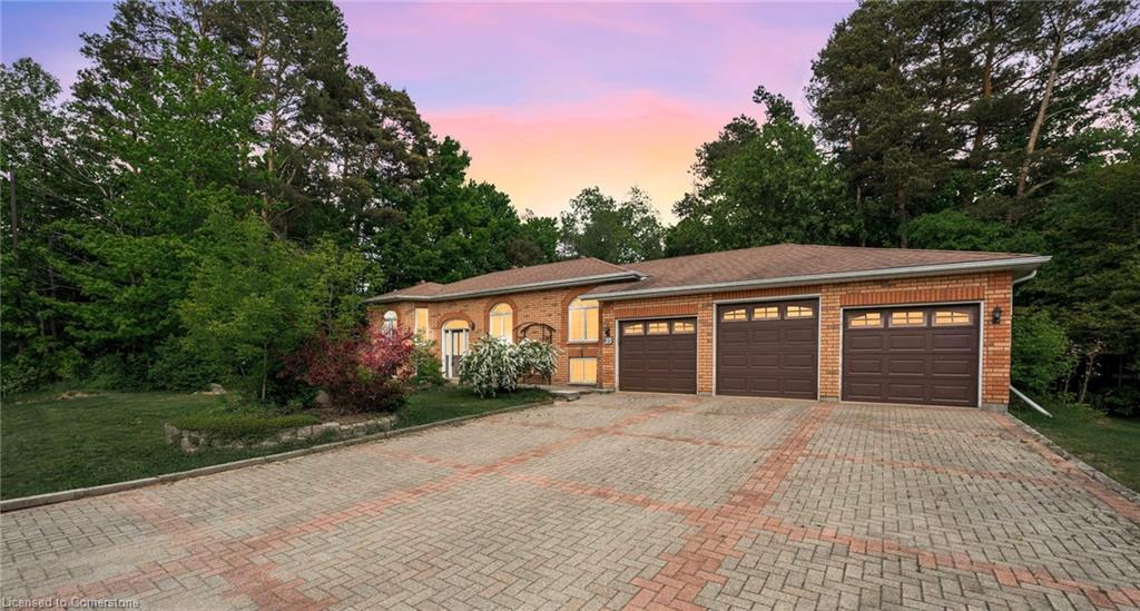 35 Pine Park Boulevard Property Photo 1