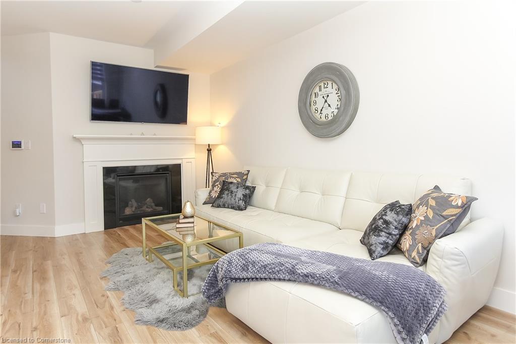 142 Sycamore Street Property Photo 8
