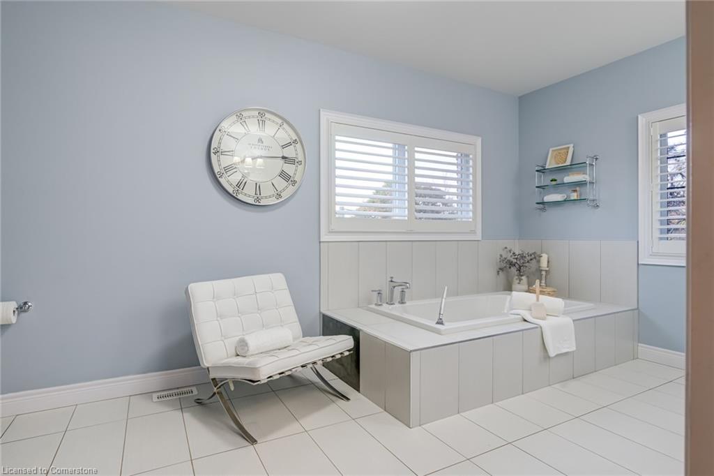 175 Oakhill Place Property Photo 25