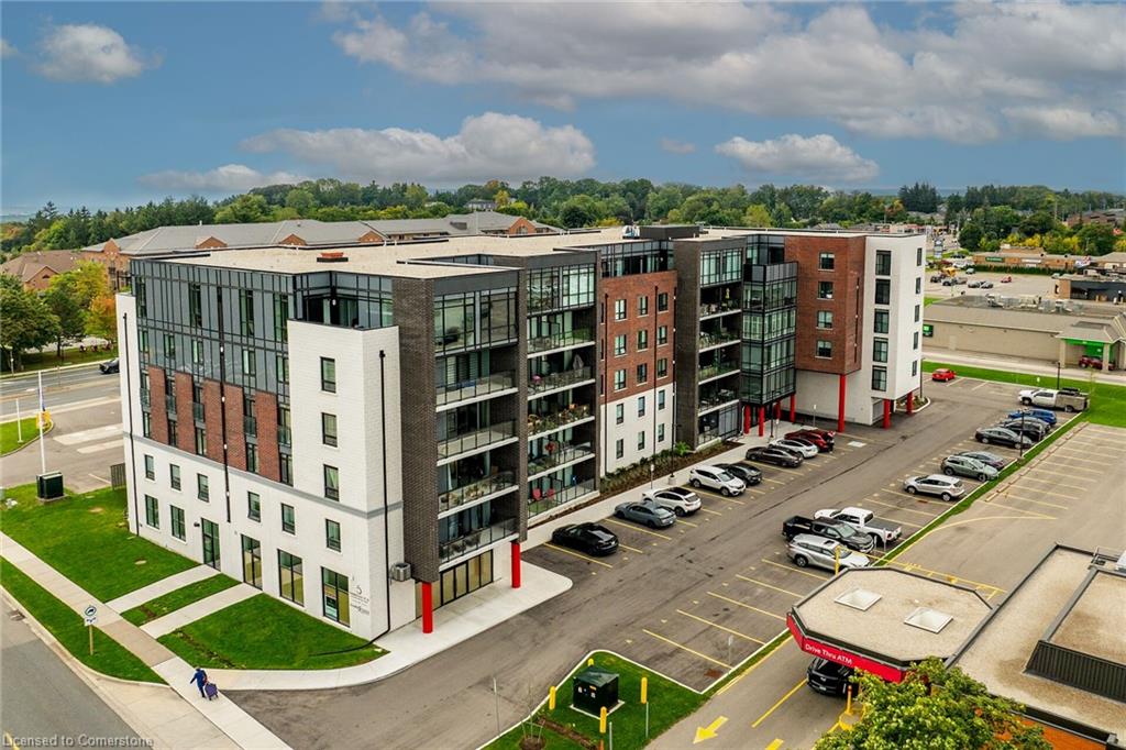 206-5 Hamilton Street N Property Photo