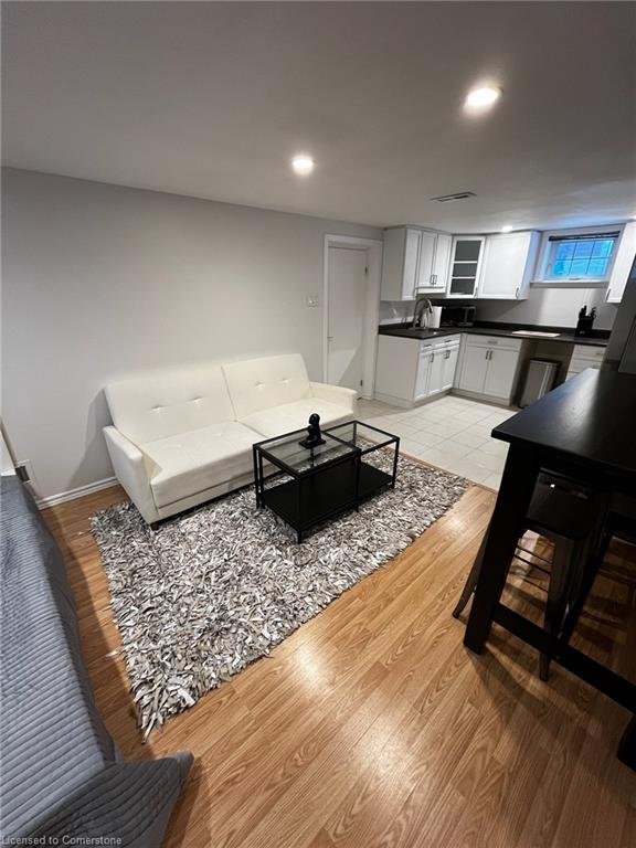 48 Fairview Avenue Property Photo 28
