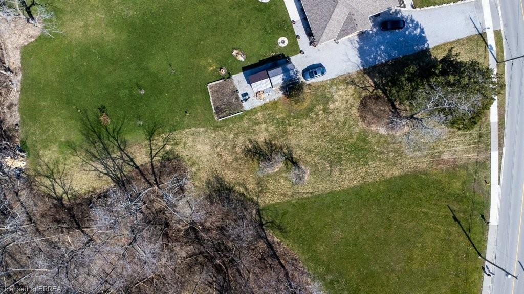 75 Wolven Street Property Photo 11