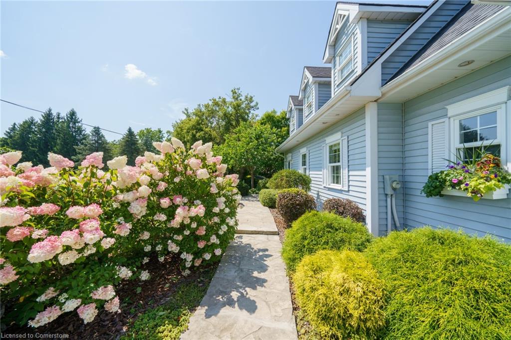 1042 River Rd Road Property Photo 10