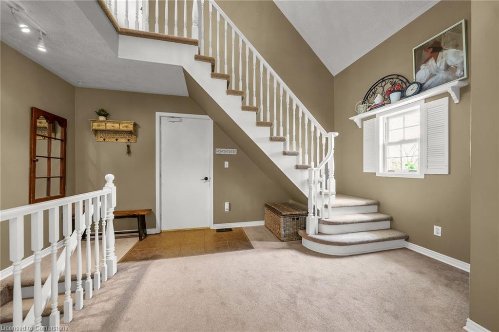 1042 River Rd Road Property Photo 19