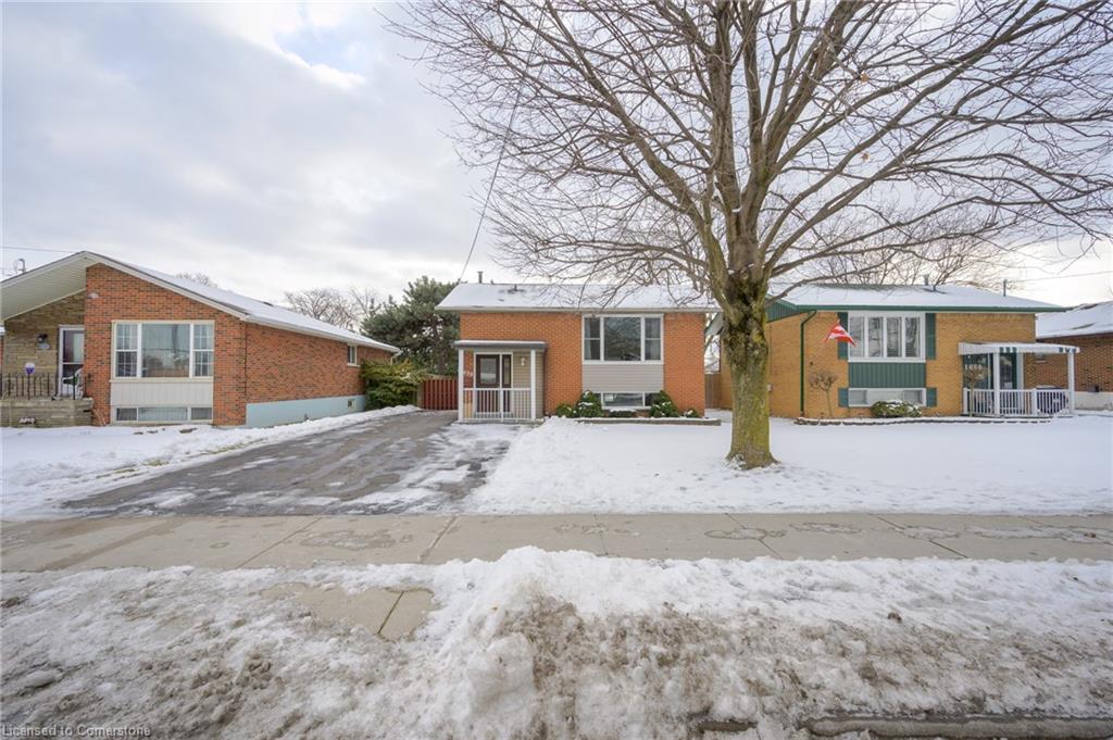 1070 Fennell Avenue E Property Photo