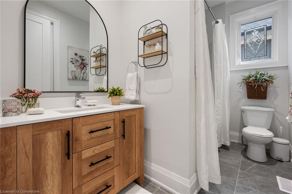 31-80 New Lakeshore Road Property Photo 23
