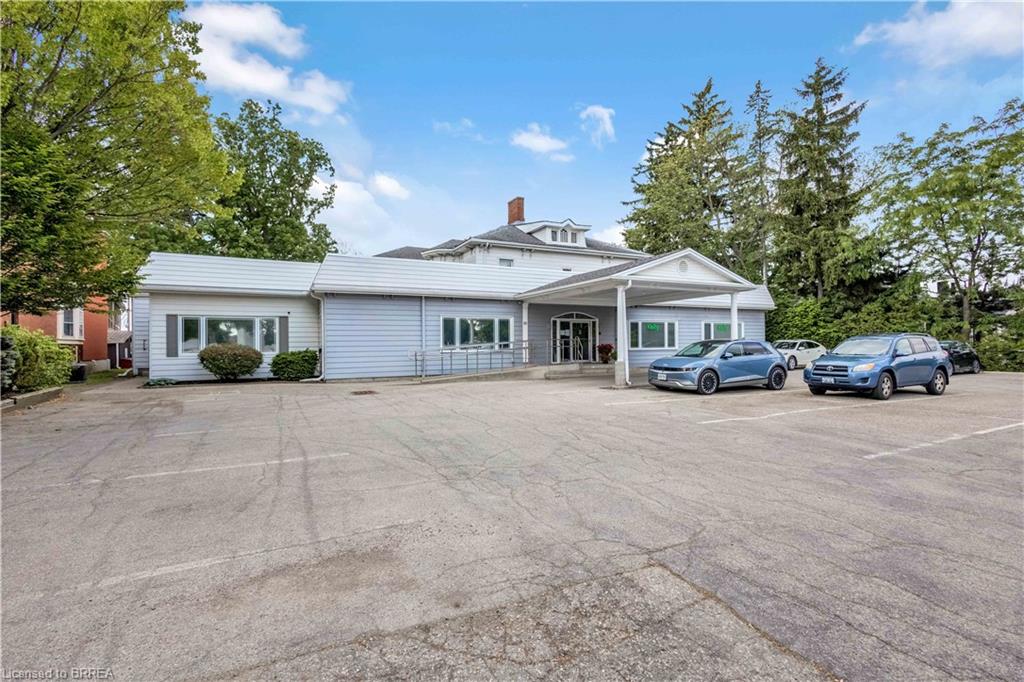 30 Brant Avenue Property Photo 1