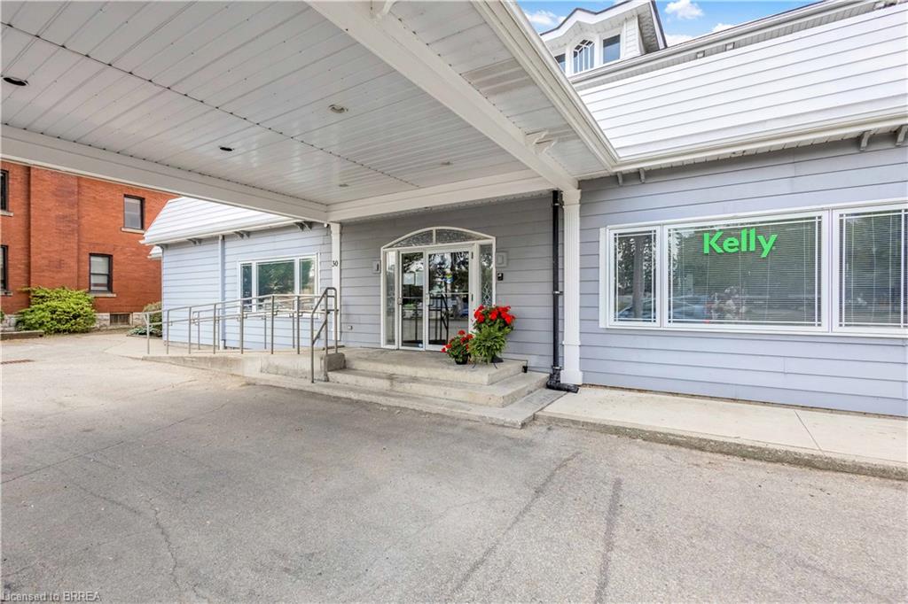 30 Brant Avenue Property Photo 3