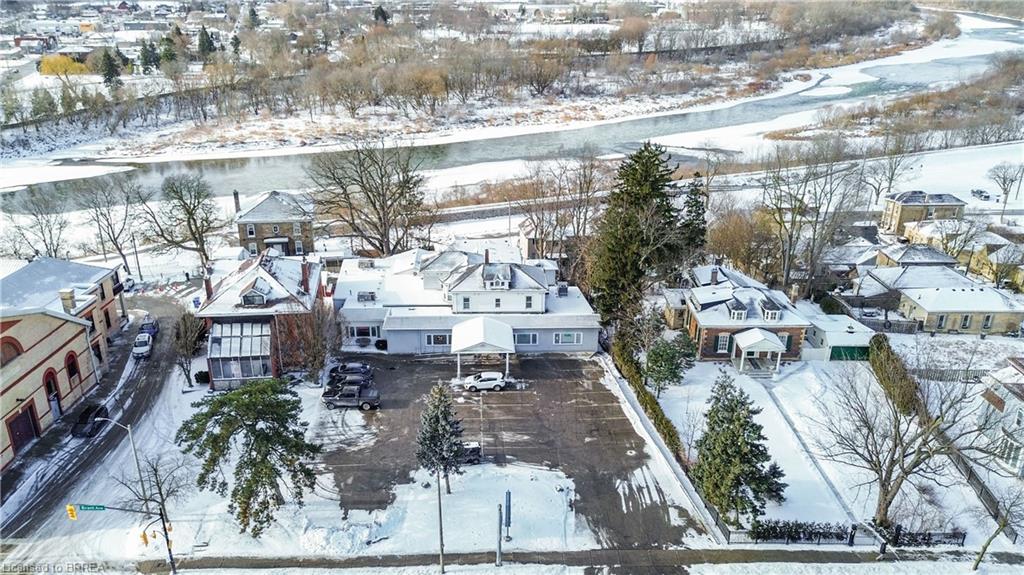 30 Brant Avenue Property Photo 43