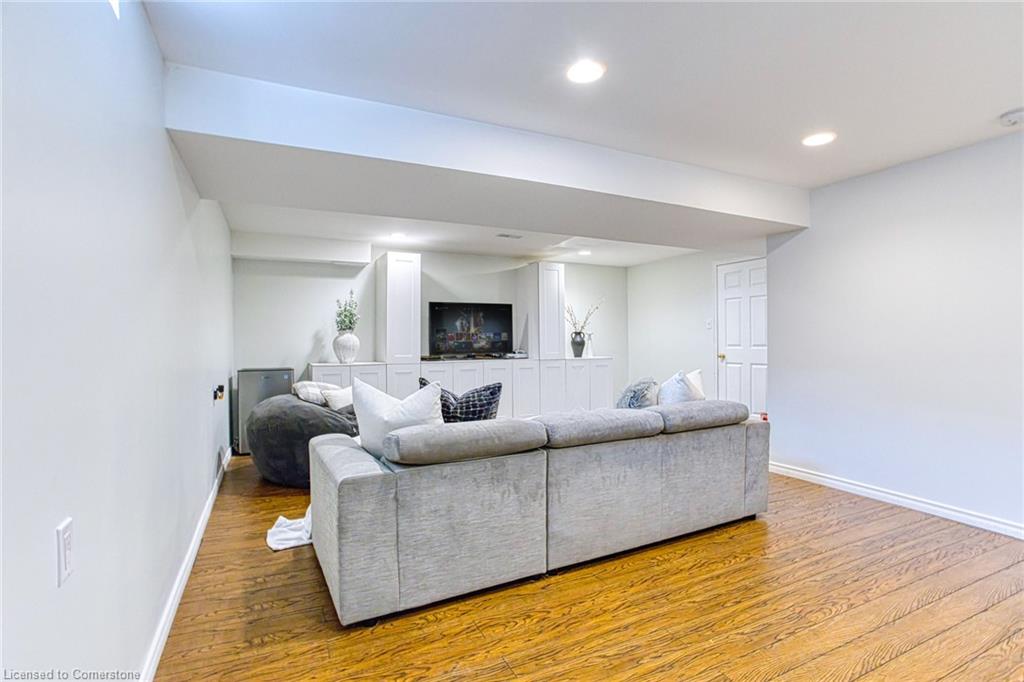 28 Sedgebrook Avenue Property Photo 27