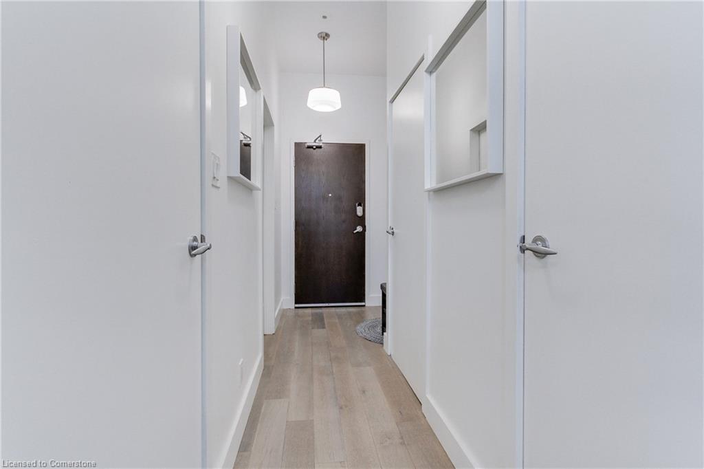 204-1842 Queen Street E Property Photo 5