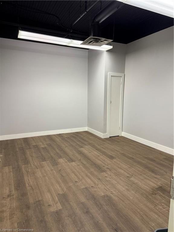2-360 Wentworth Street N Property Photo 4