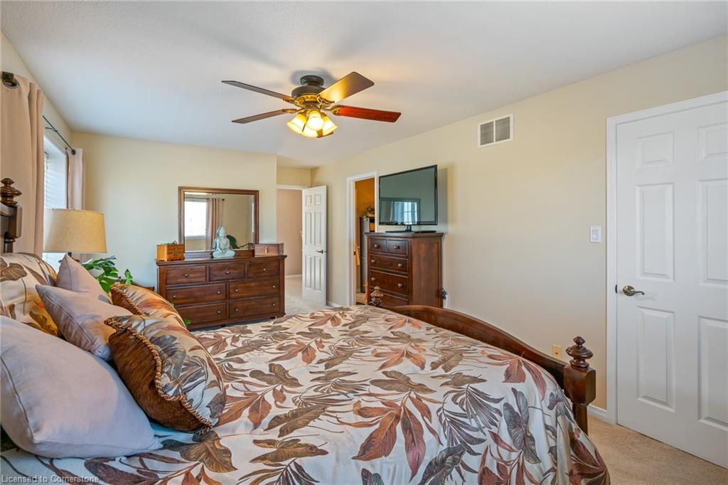 28 Elderberry Avenue Property Photo 19