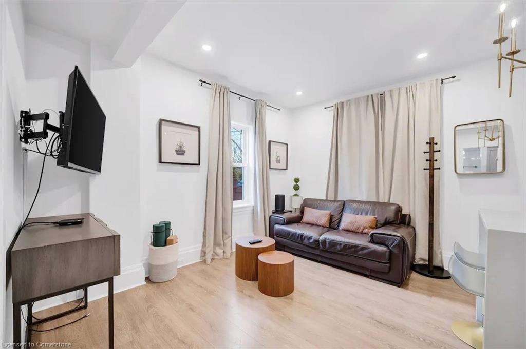 11 Mansion Street Property Photo 4