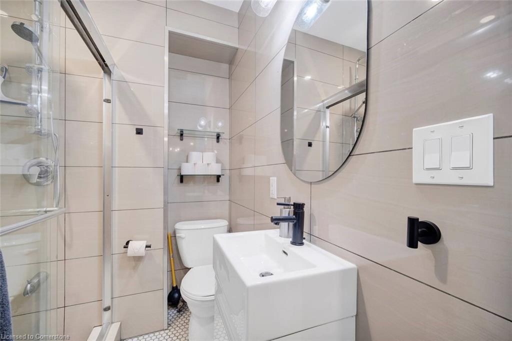 11 Mansion Street Property Photo 8