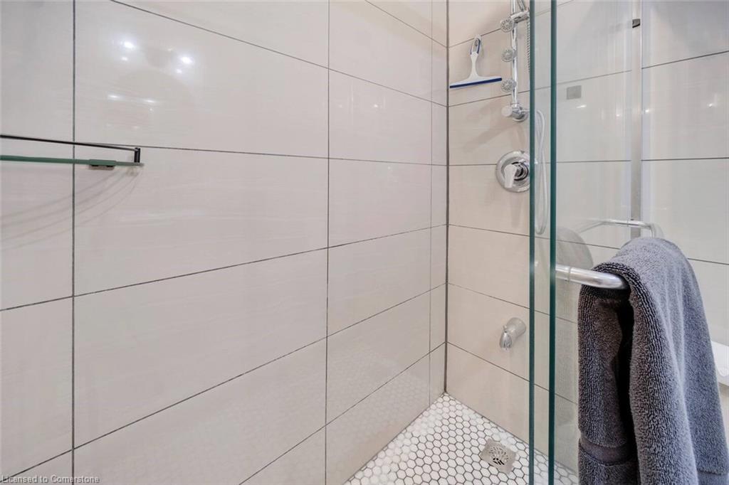 11 Mansion Street Property Photo 9