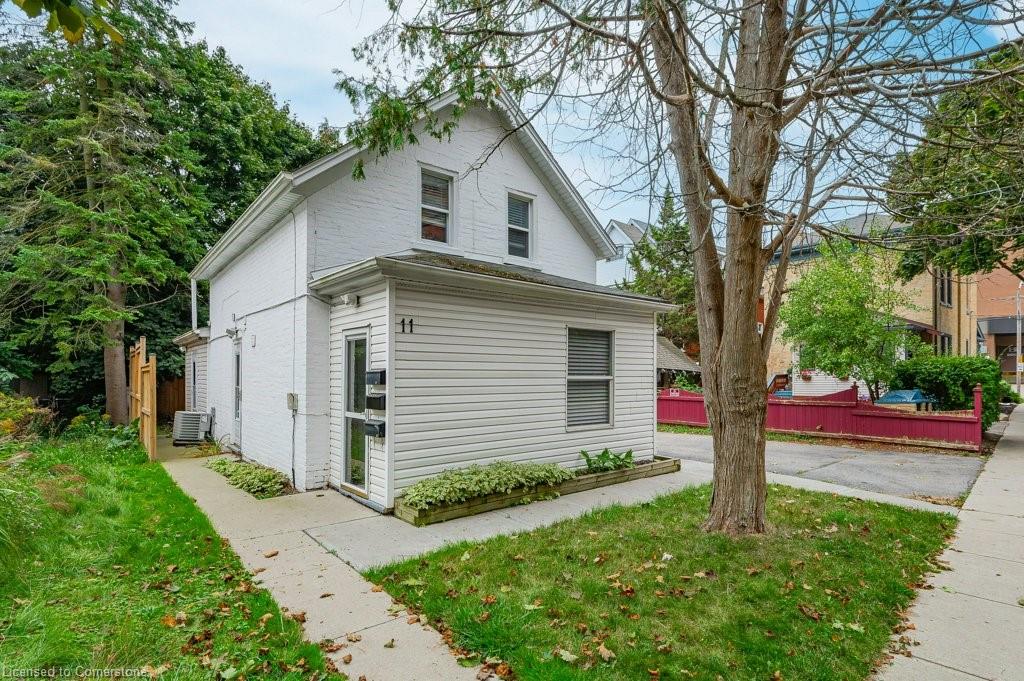 11 Mansion Street Property Photo 10