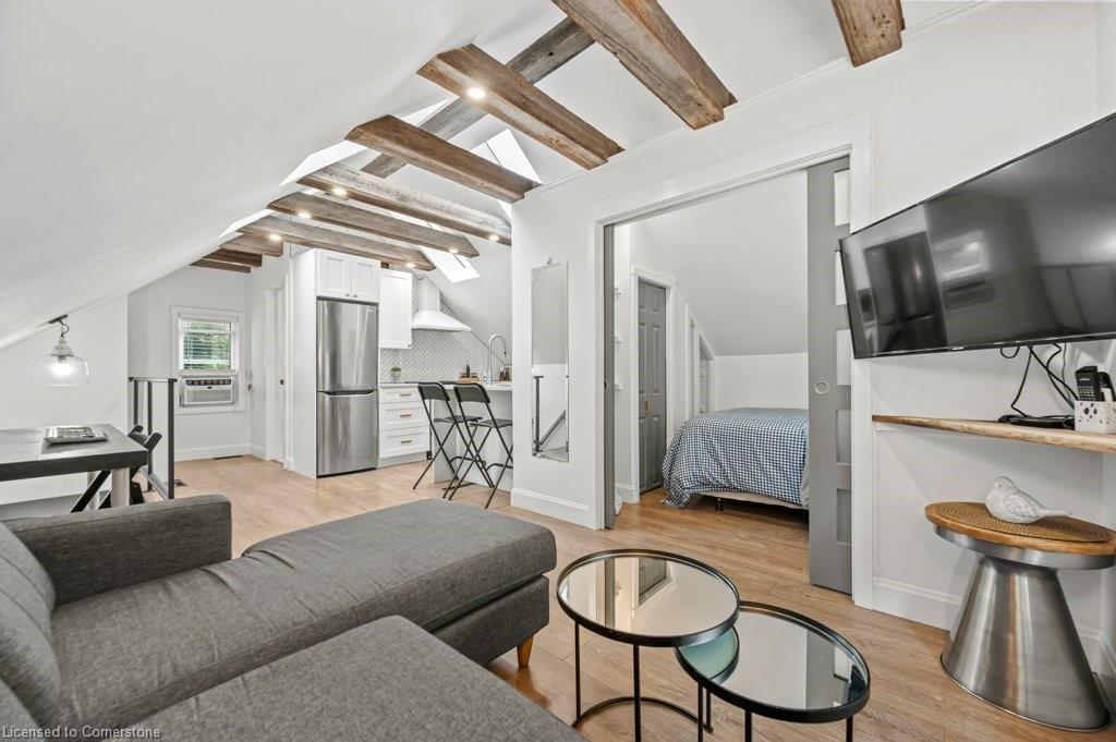 11 Mansion Street Property Photo 14