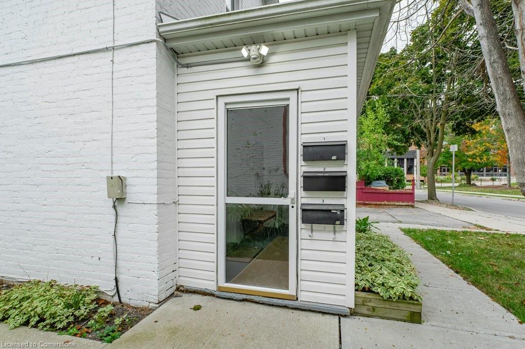 11 Mansion Street Property Photo 23