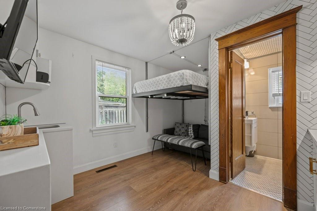 11 Mansion Street Property Photo 24