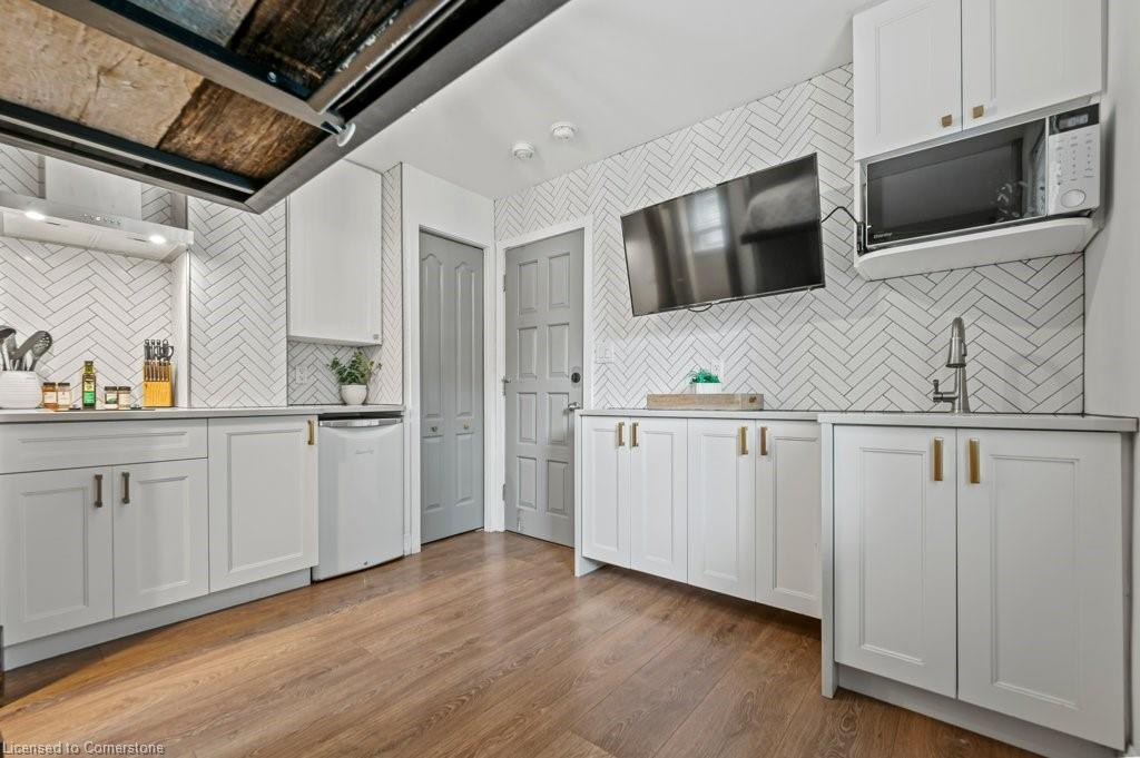 11 Mansion Street Property Photo 25