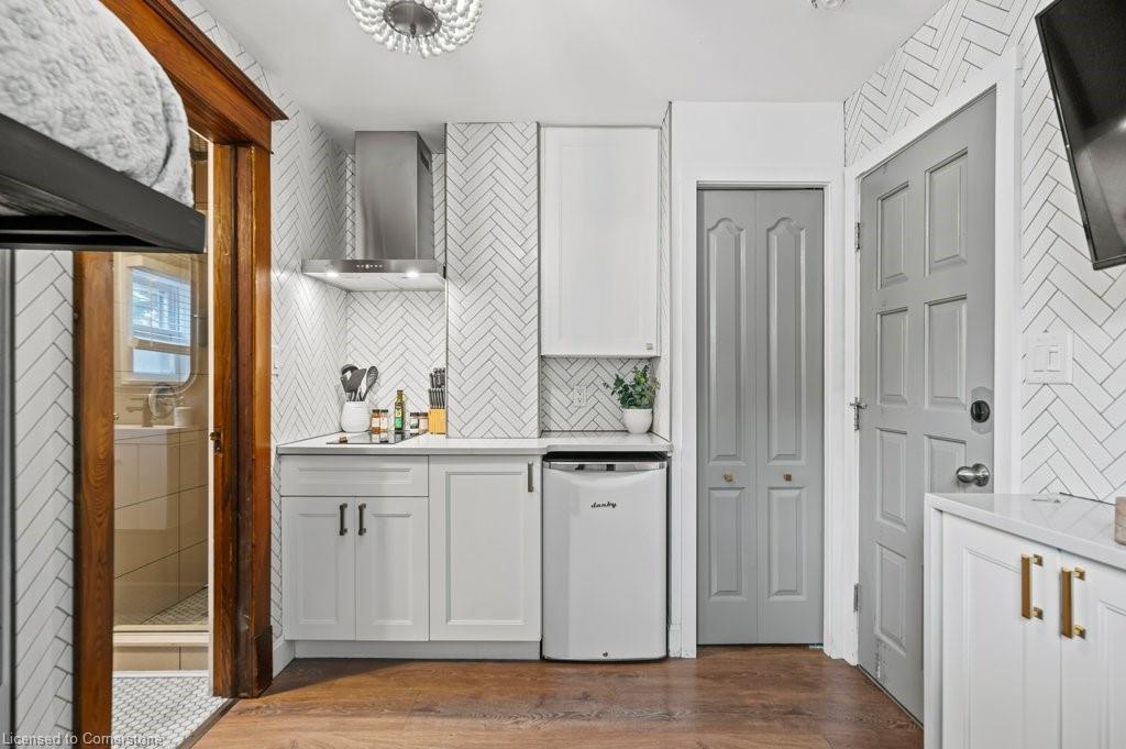 11 Mansion Street Property Photo 27