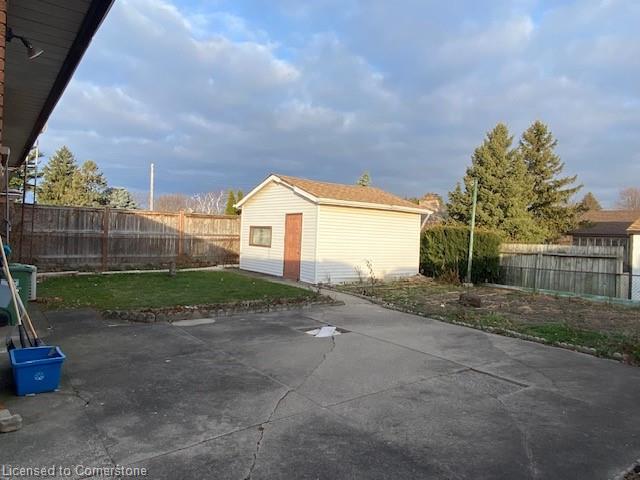 245 Nugent Drive Property Photo 3