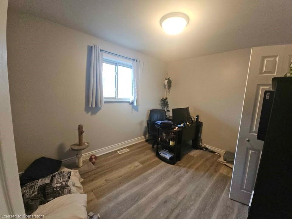 227 Fernwood Crescent Property Photo 8