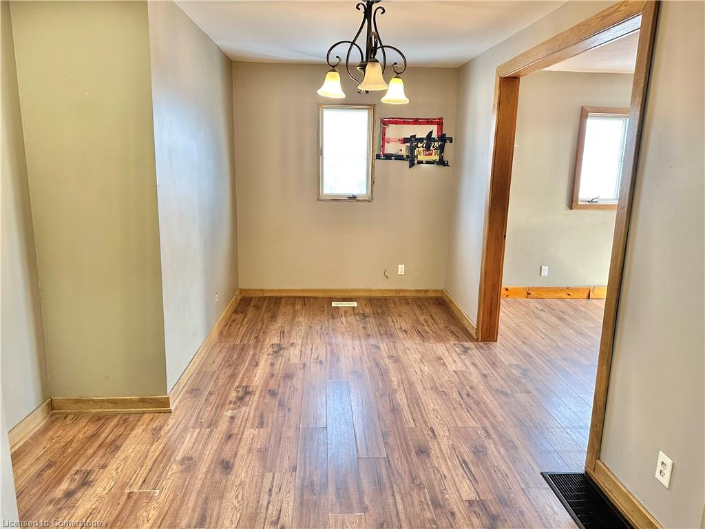 195 Townline Street Property Photo 10