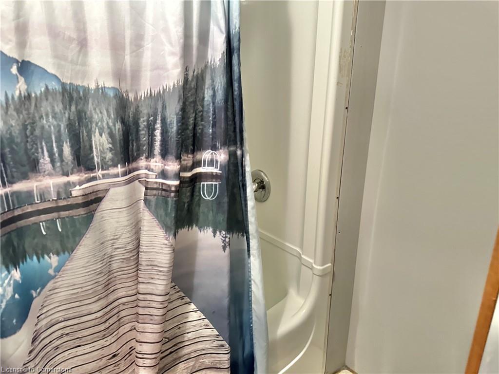 195 Townline Street Property Photo 36