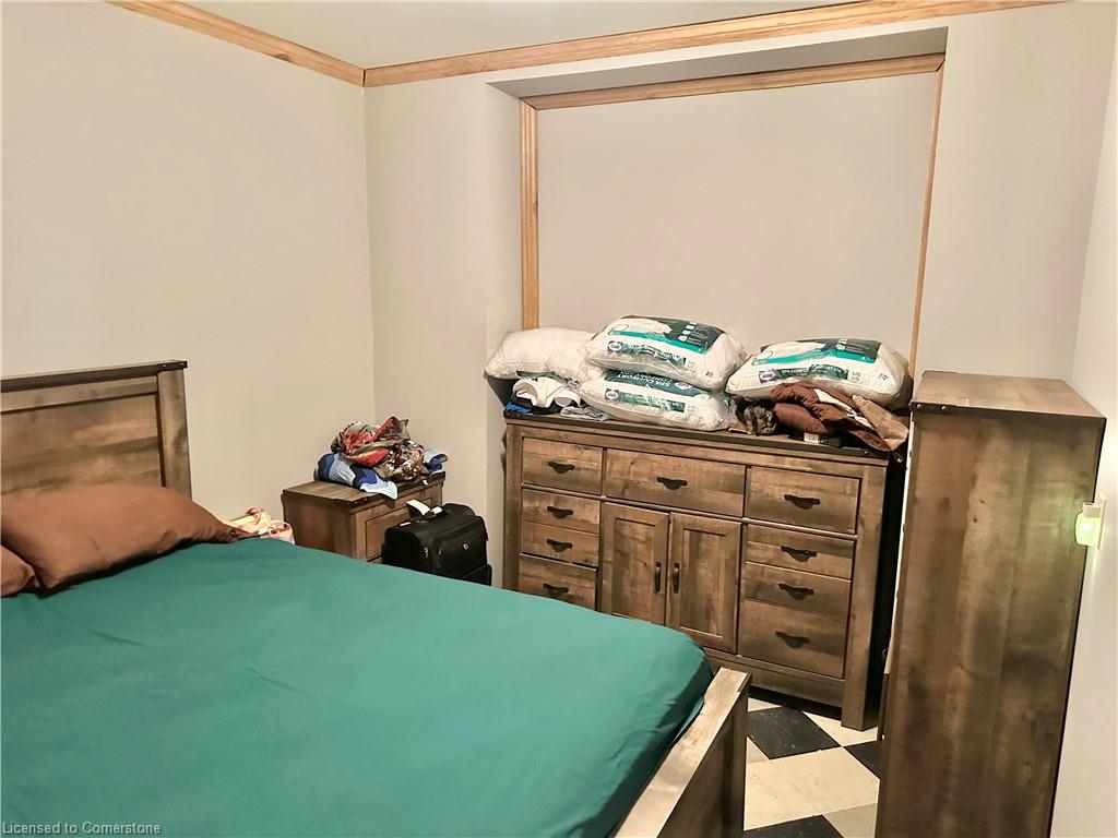 195 Townline Street Property Photo 38