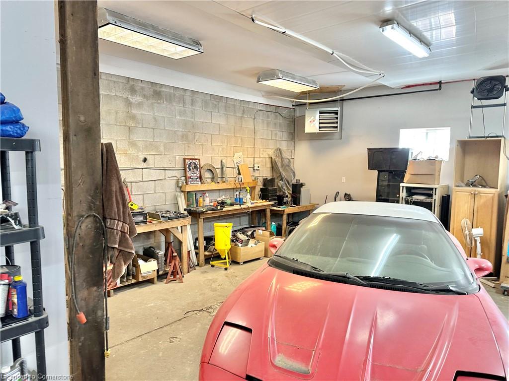 195 Townline Street Property Photo 41