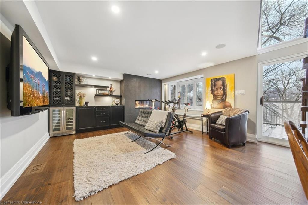 382 Trafalgar Road Property Photo 24