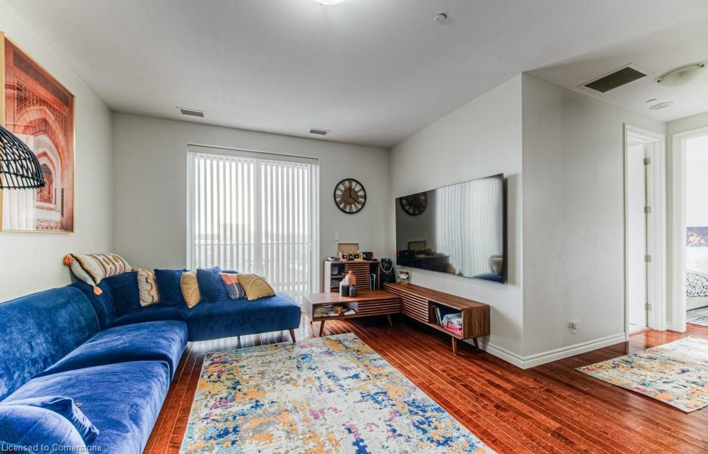 604-223 Erb Street W Property Photo 14