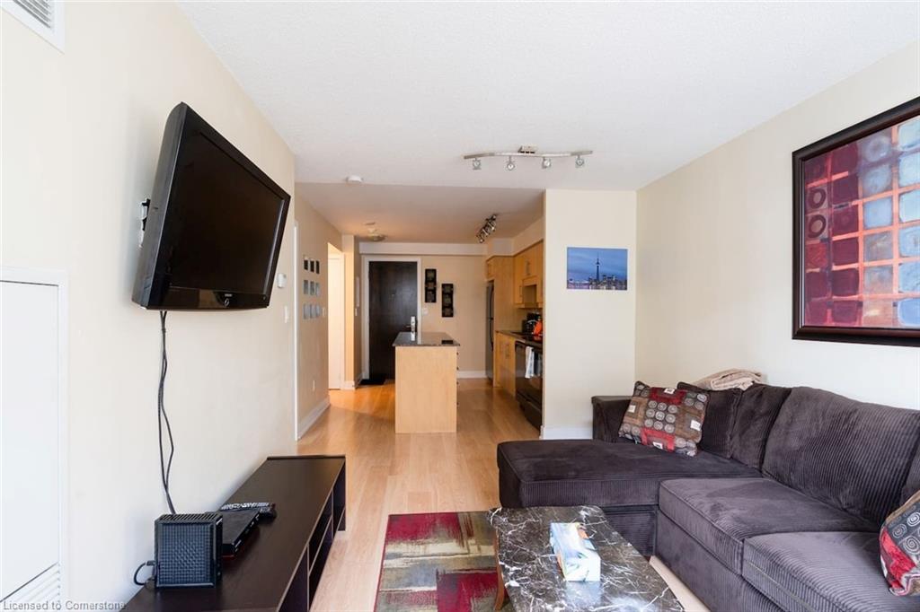 1509-20 Blue Jays Way Property Photo 4