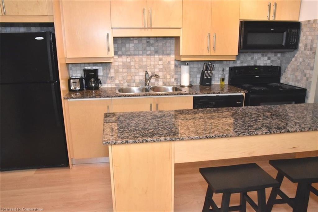 1509-20 Blue Jays Way Property Photo 7