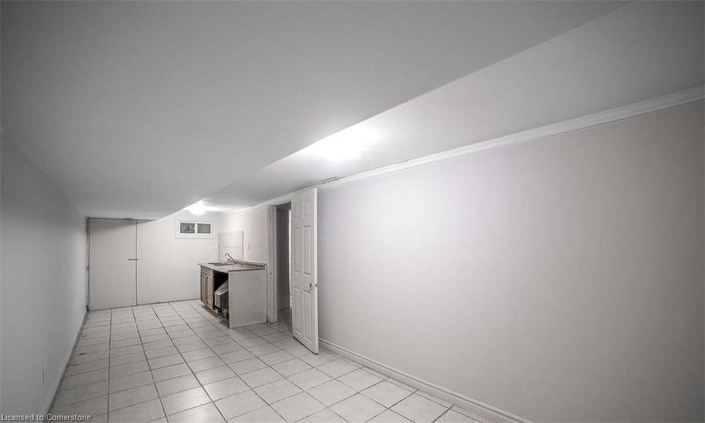 474 Barton Street E Property Photo 15